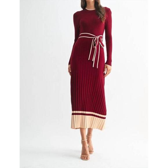 CAMELLIA Dresses & Skirts - NEW CAMELLIA midi sweater dress in burgundy